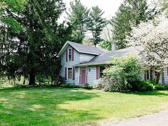 4th image of 421 Kinsey Ave SE