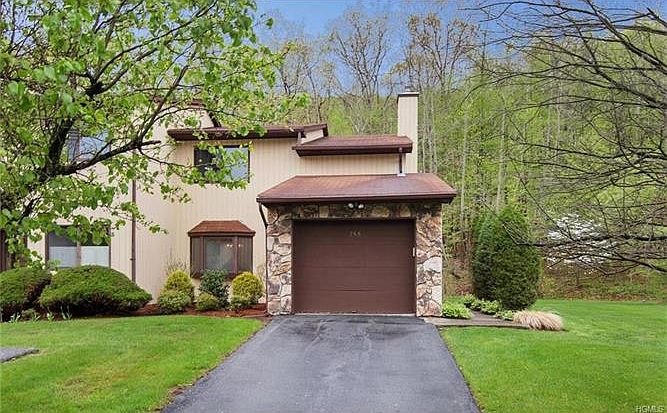 1st image of 266 Heritage Ln