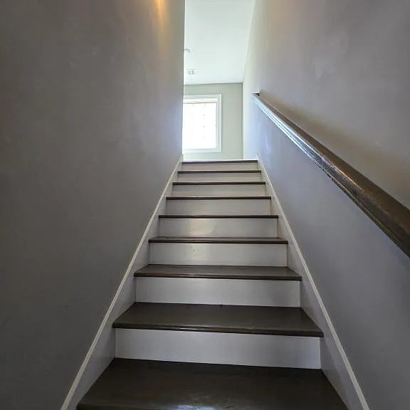 414 Oak St — Photo 13