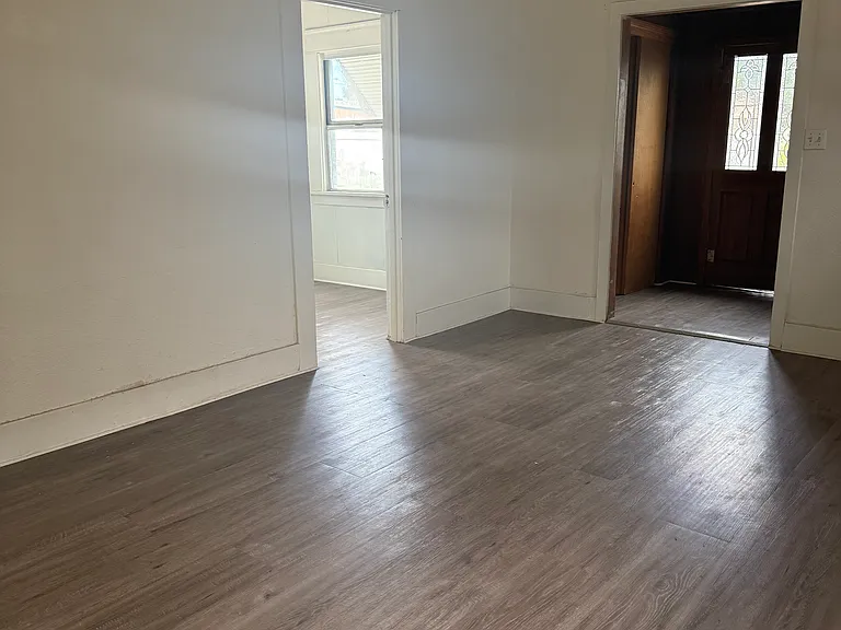 435 Cherry St — Photo 7