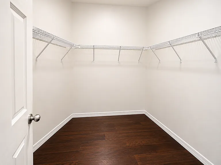 325 Highland Meadows St — Photo 8