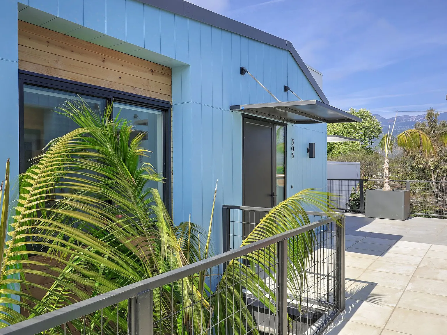 4745 Carpinteria Avenue — Photo 2
