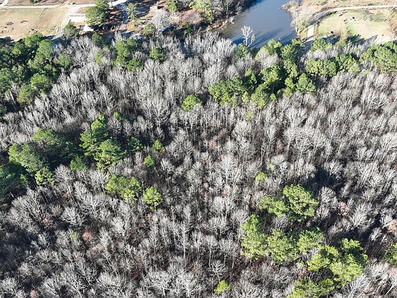 4th image of W Reynolds St