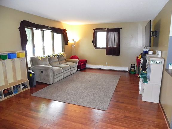 2nd image of 4053 Richmark Ln