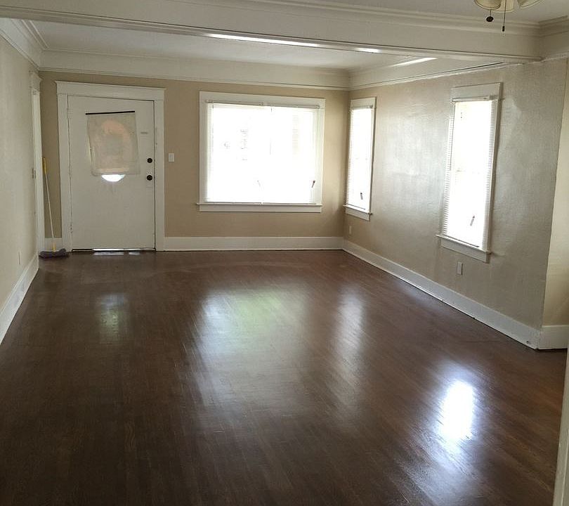 1st image of 825 Stanley Ave