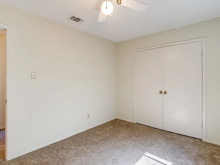 127 Allencrest Dr — Photo 25