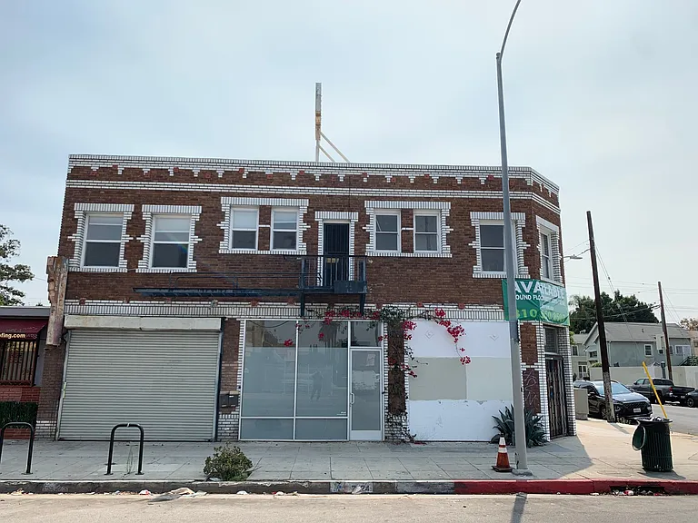 1906 Cimarron St — Photo 17
