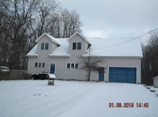 10195 Maple Rd, Birch Run, MI 48415