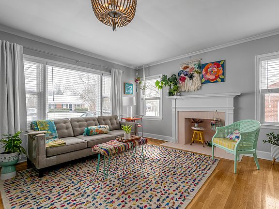 4th image of 263 Burke Rd