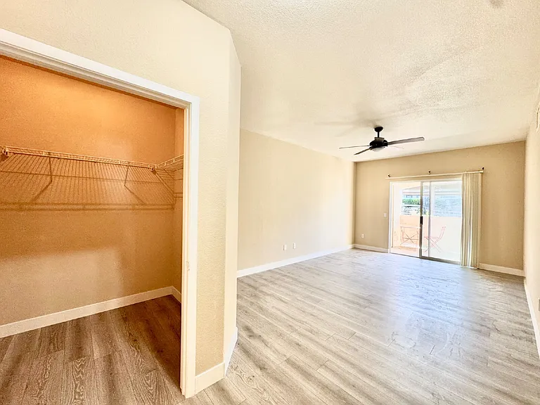 9303 Gilcrease Ave #1181 — Photo 35