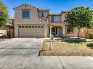 697 W Desert Seasons Dr, San Tan Valley, AZ 85143