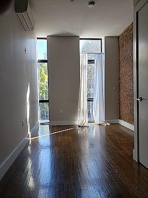 4th image of 68 Palmetto St #F2