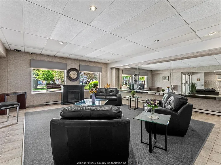 8591 Riverside Dr E #1101 — Photo 3