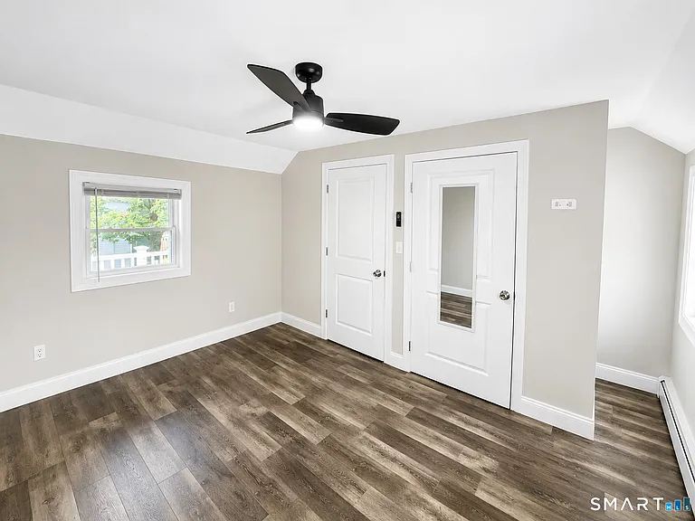 53 Prospect St #1R — Photo 8