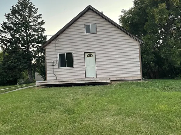 406 Southesk Street, Whitewood, SK S0G 5C0