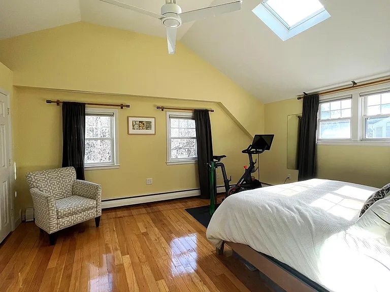 36 Burroughs St — Photo 14