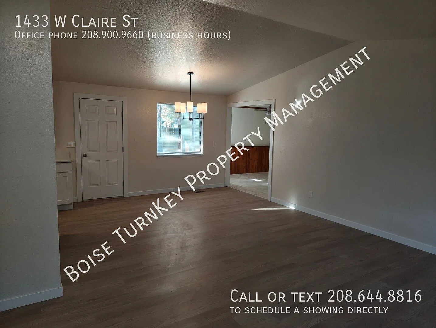 Single Level 3 Bedroom in Desirable Central Meridian! — Photo 2