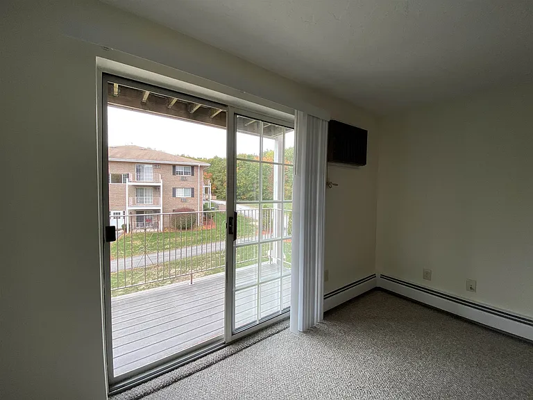 383 Huse Rd #9 — Photo 13