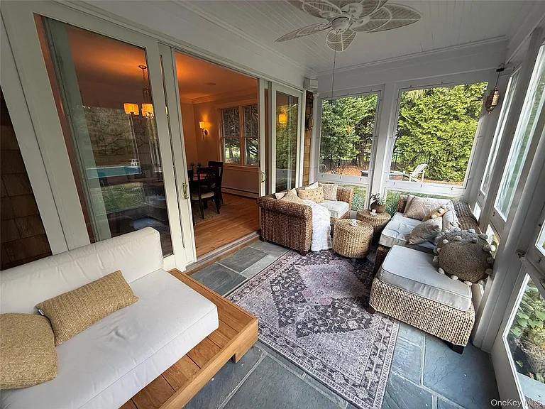 2465 Fairway Dr — Photo 11