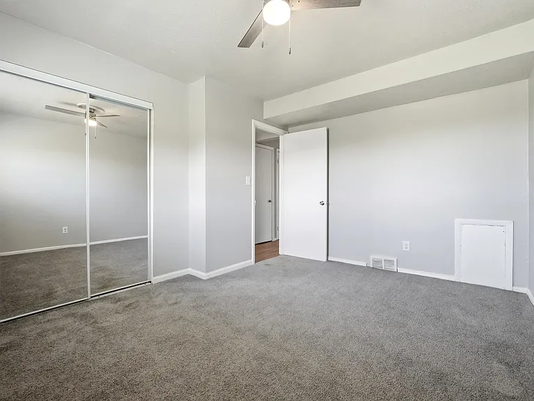 7569 Mentor Ave — Photo 9
