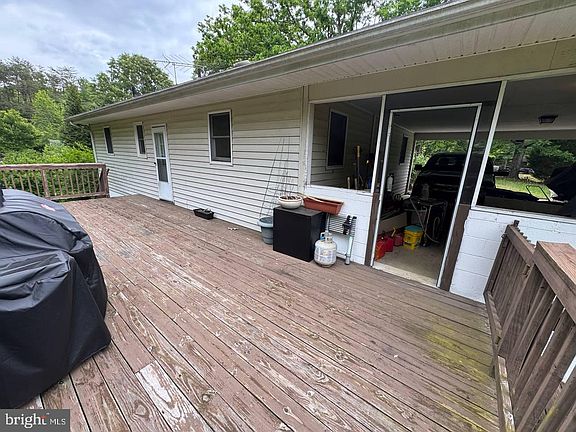 5th image of 8105 Bowie Rd
