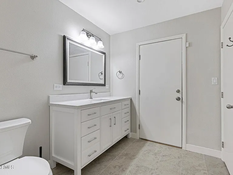 1737 E Pebble Beach Dr — Photo 53