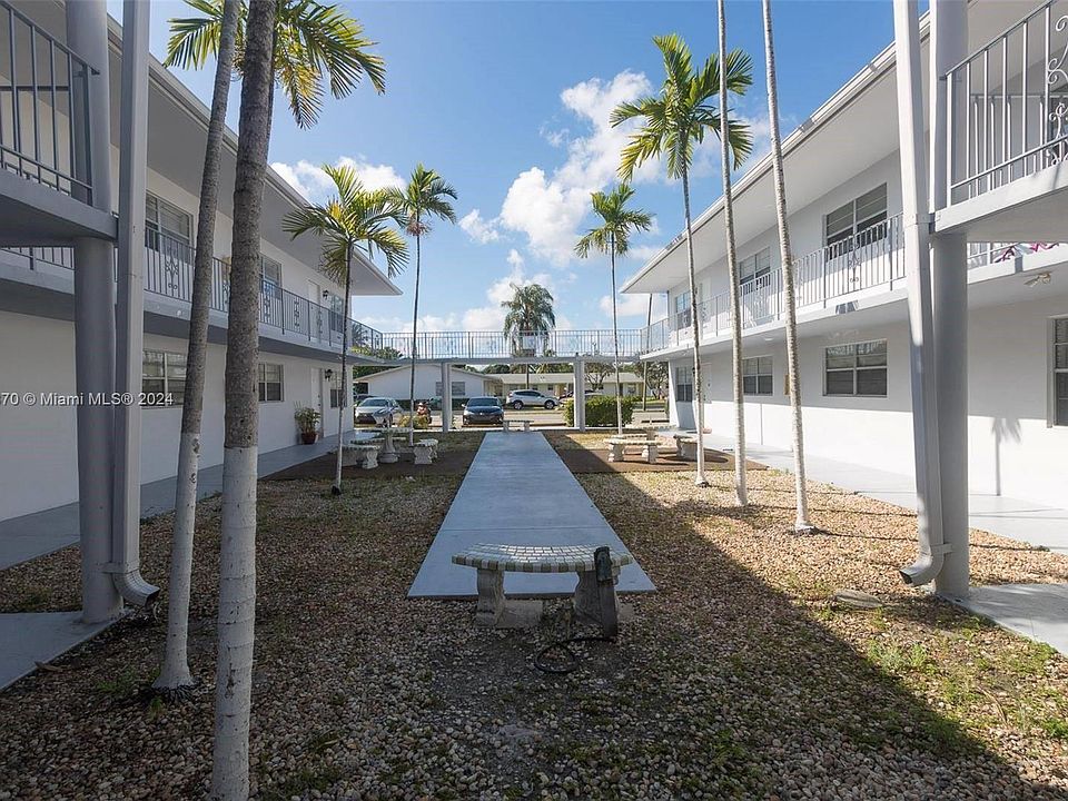 2435 Van Buren St 2B, Hollywood, FL 33020 Zillow