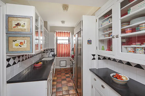 Sold by Brown Harris Stevens | media 24