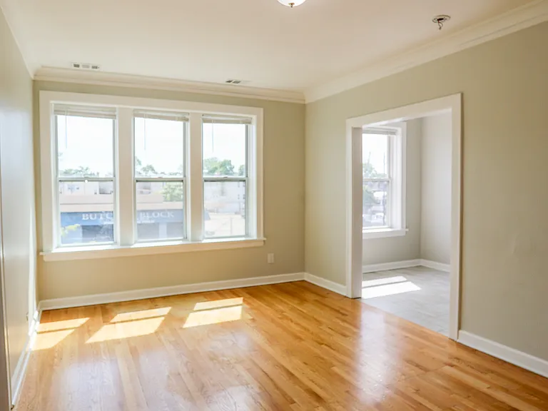 3022 N Cicero Ave #1S — Photo 8