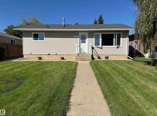 5814 50th St, Vegreville, AB T9C1H3