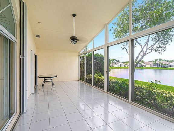2nd image of 9527 Honeybell Cir