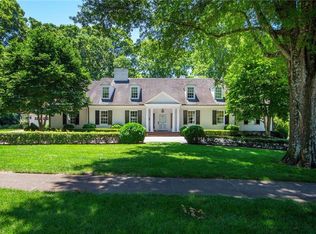 2518 Reynolds Dr, Winston Salem, NC 27104