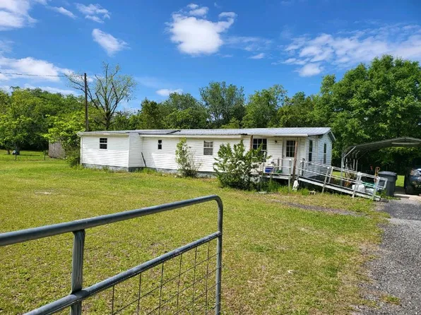 83 E Murrell Ave, Lakeland, GA 31635