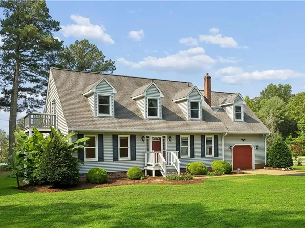 4382 Johns Point Rd, Gloucester, VA 23061