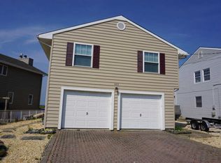 453 Boca Raton Dr, Lavallette, NJ 08735