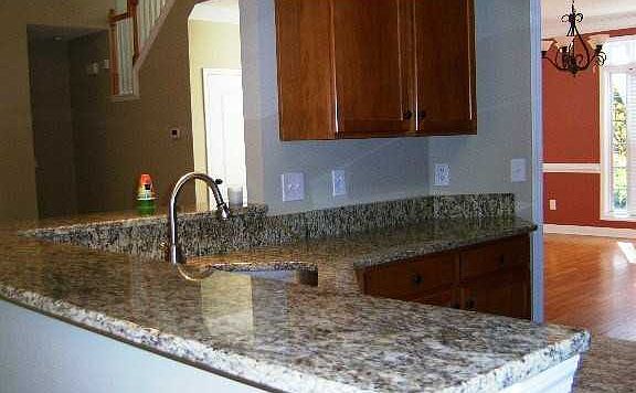 3rd image of 5487 Holly Springs Dr