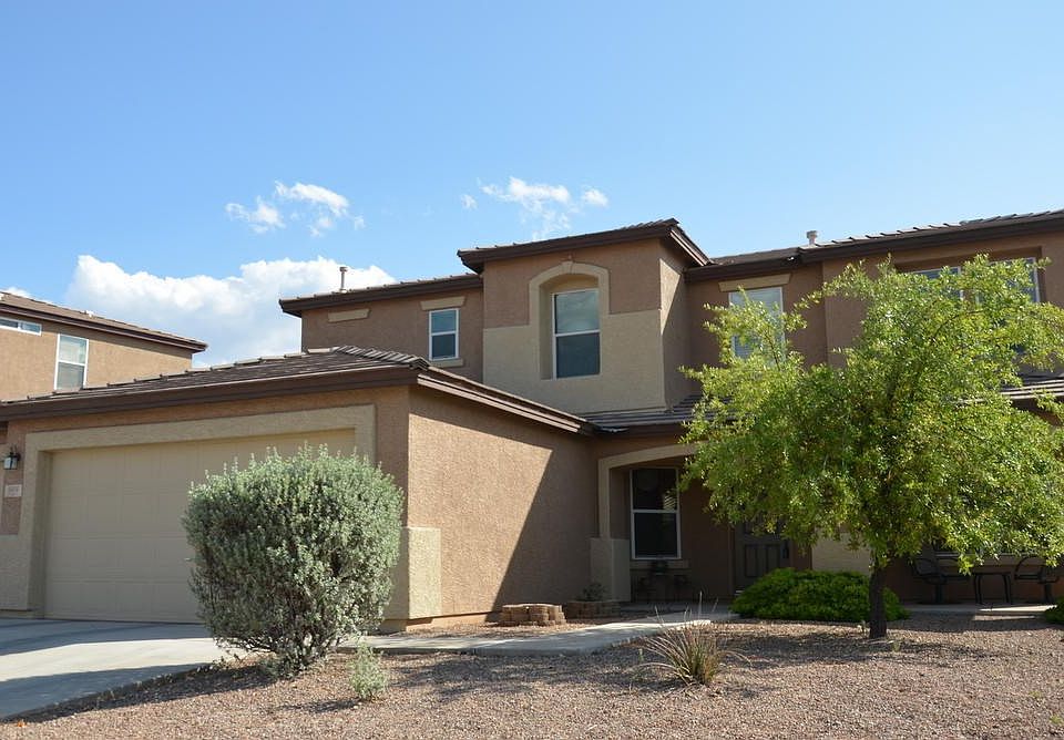 1st image of 604 E Sterling Canyon Dr