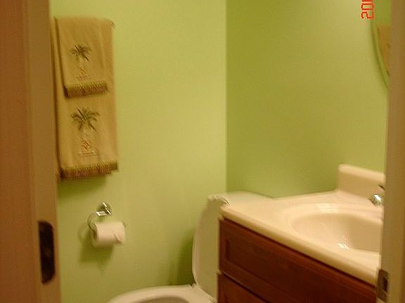 5th image of 12892 Hyannis Ln
