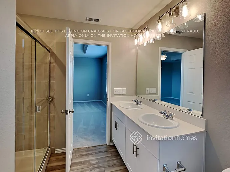 1511 Greyleaf — Photo 12