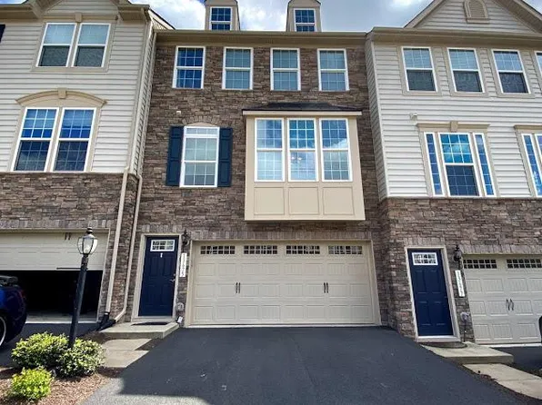 13675 Rockingham Ln, Gainesville, VA 20155