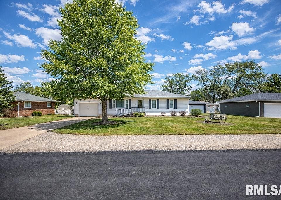 1st image of 308 Neumann Dr