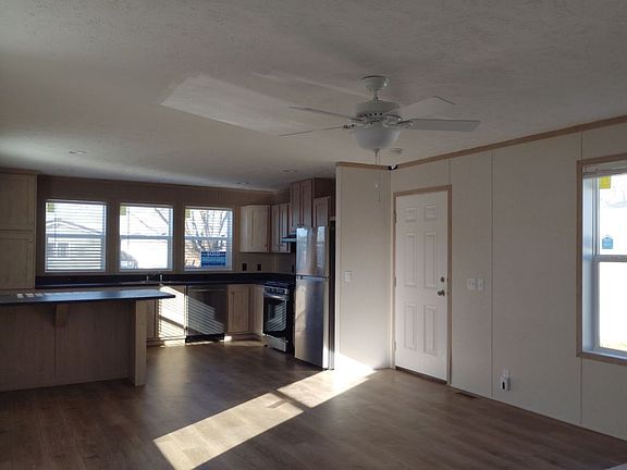 4th image of W2377 Highway 10 Site #34