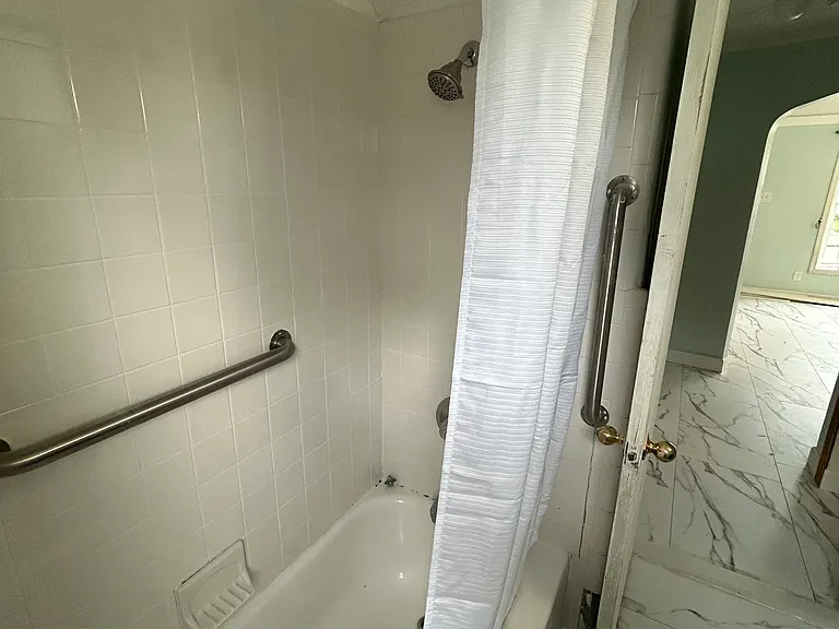26333 Eton Ave — Photo 7