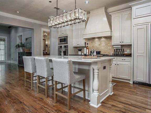 4th image of 2808 River Brook Ct