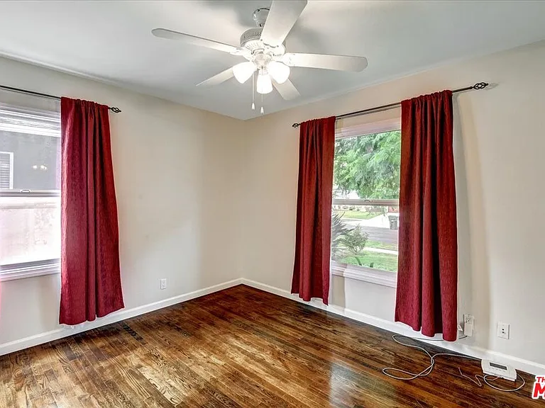 6200 Jamieson Ave — Photo 19