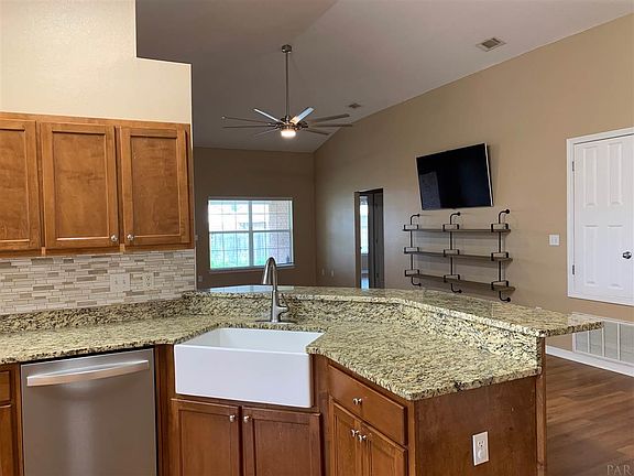 3rd image of 3770 Landon Ct