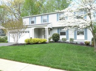 10324 Steamboat Landing Ln, Burke, VA 22015