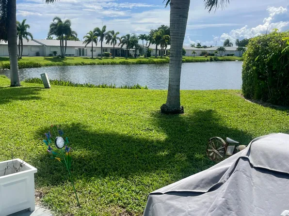 2100 SW Lake Circle Drive #109, Boynton Beach, FL 33426
