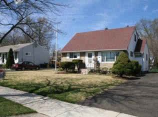 73 Charles Bossert Dr, Bordentown, NJ 08505