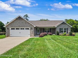 5925 Chester Ln, Maryville, TN 37801